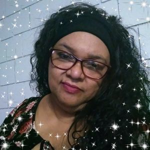 Meet your Posher, Eva